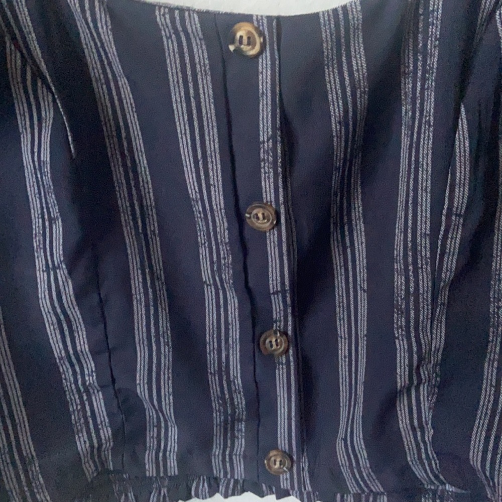 Spring shirt! - Picture 3 of 3